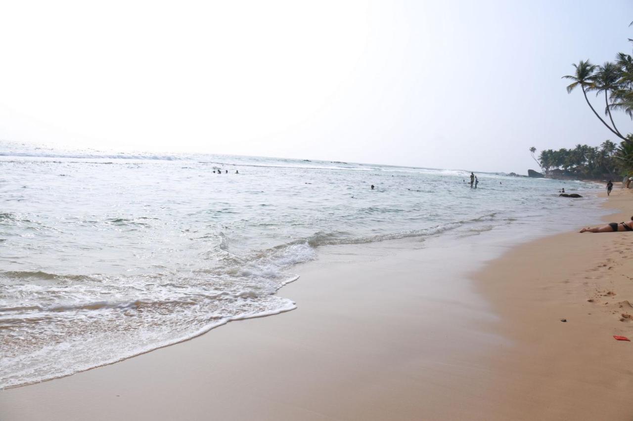 Jayaa Beach Talpe Luaran gambar