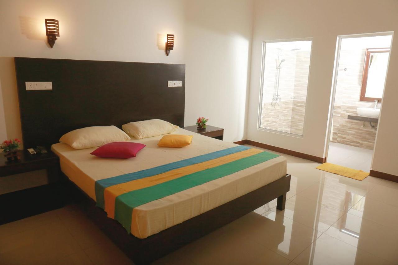 Jayaa Beach Talpe Luaran gambar