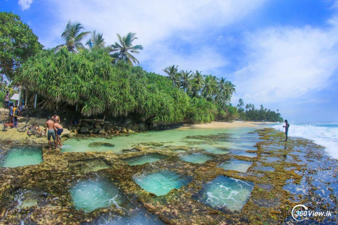 Jayaa Beach Talpe Luaran gambar